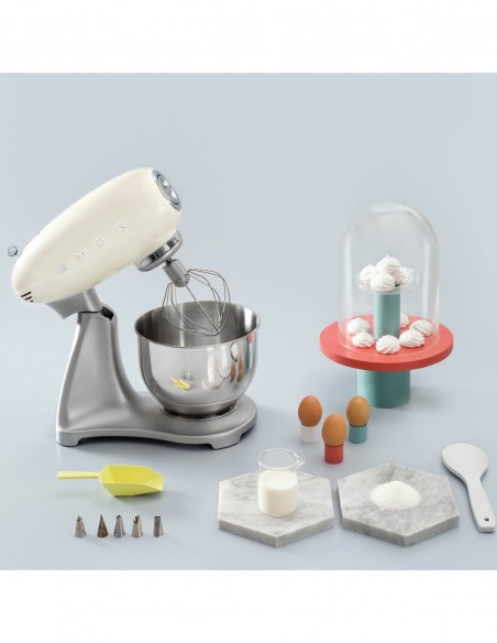 ROBOT MULTIFONCTION SMEG CREME SMF02CREU